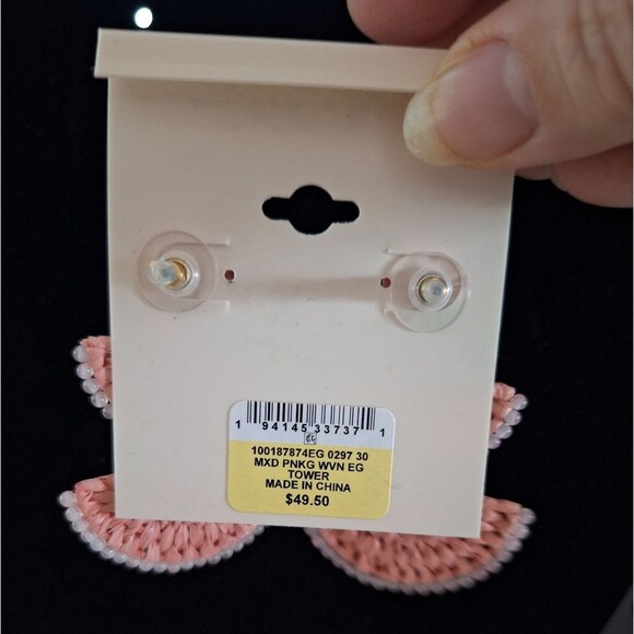 🎁Pink Woven Raffia Drop Tower Earrings Hardware Goldtone, ON 34TH - Picture 4 of 5